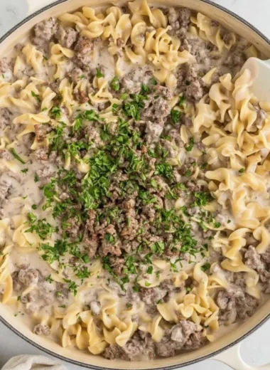 Delicious plate of 30-minute ground beef stroganoff ready to serve